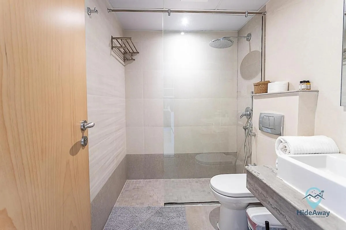 2Br Marina Stunning Views L 1 Min To Metro Apartment Dubai
